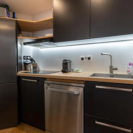 Bel T2 Renove Pour 4 Pers Avec Piscine Tennis Parking Wifi 148 *